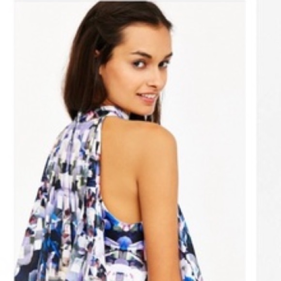 Urban Outfitters x C/meo Collective Geometric Floral Pattern Set Crop Top Skort - Picture 8 of 9